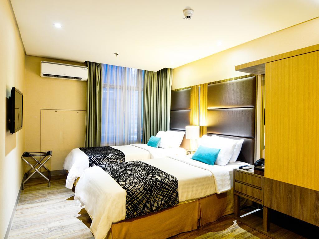 Best Western Antel Spa Hotel Suites Makati City Szoba fotó